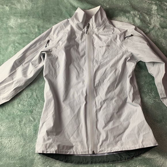 Patagonia Women's Gore-Tex Light Flyer Jacket Small - Picture 1 of 7